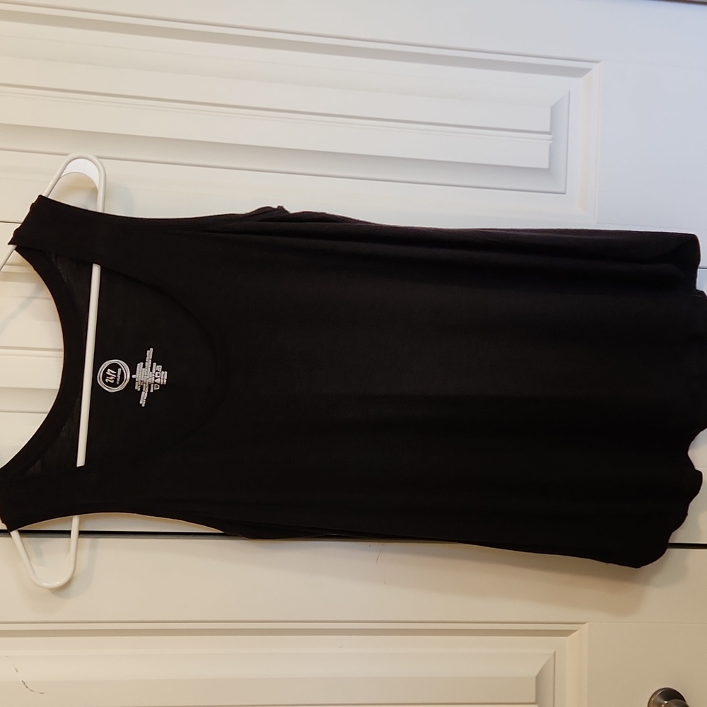 NWOT Womens Black Tank Top
